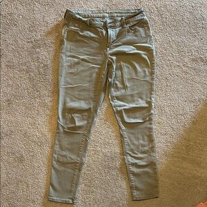 Old Navy Skinny Pants in Olive Green